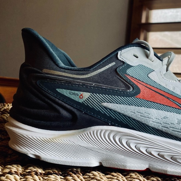 Altra Torin 6 Running. Men’s Size 13. Brand New. Never Worn. - Picture 6 of 9